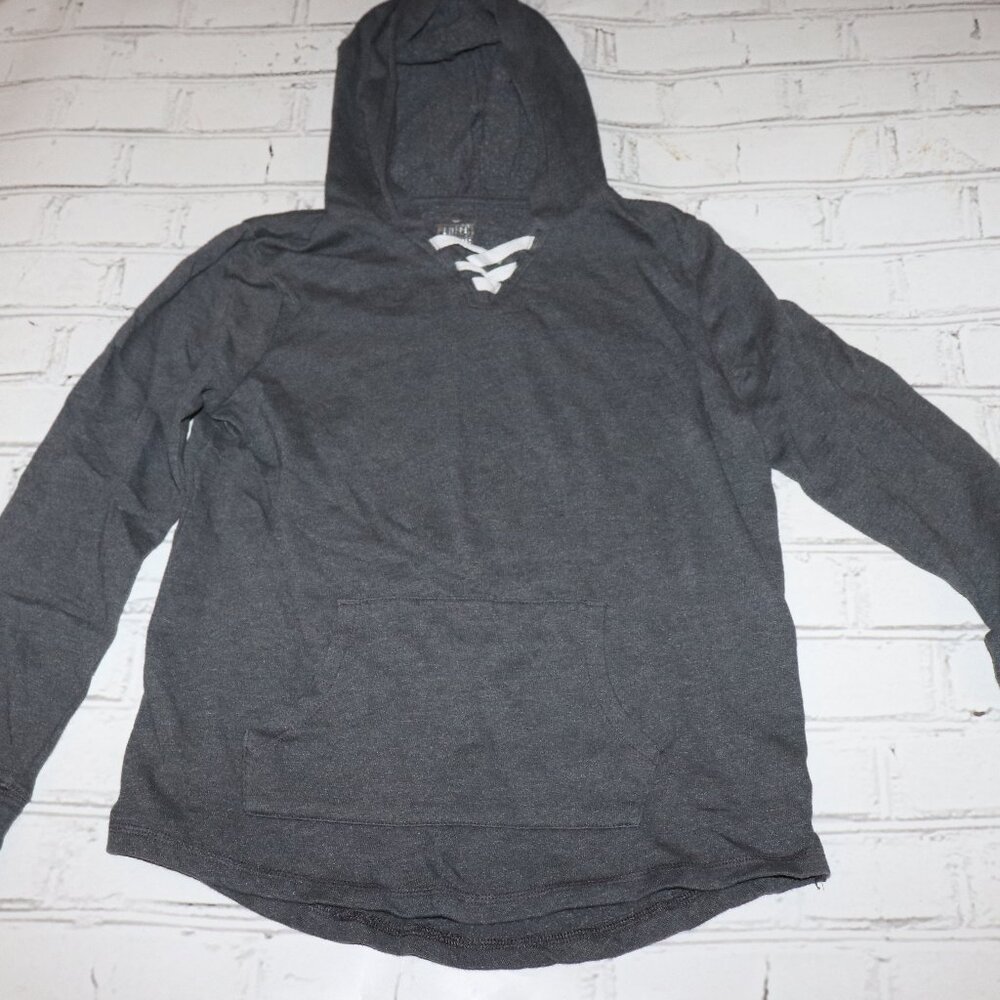 🌫️ Gray “SO Perfect” Hoodie – Girls XL